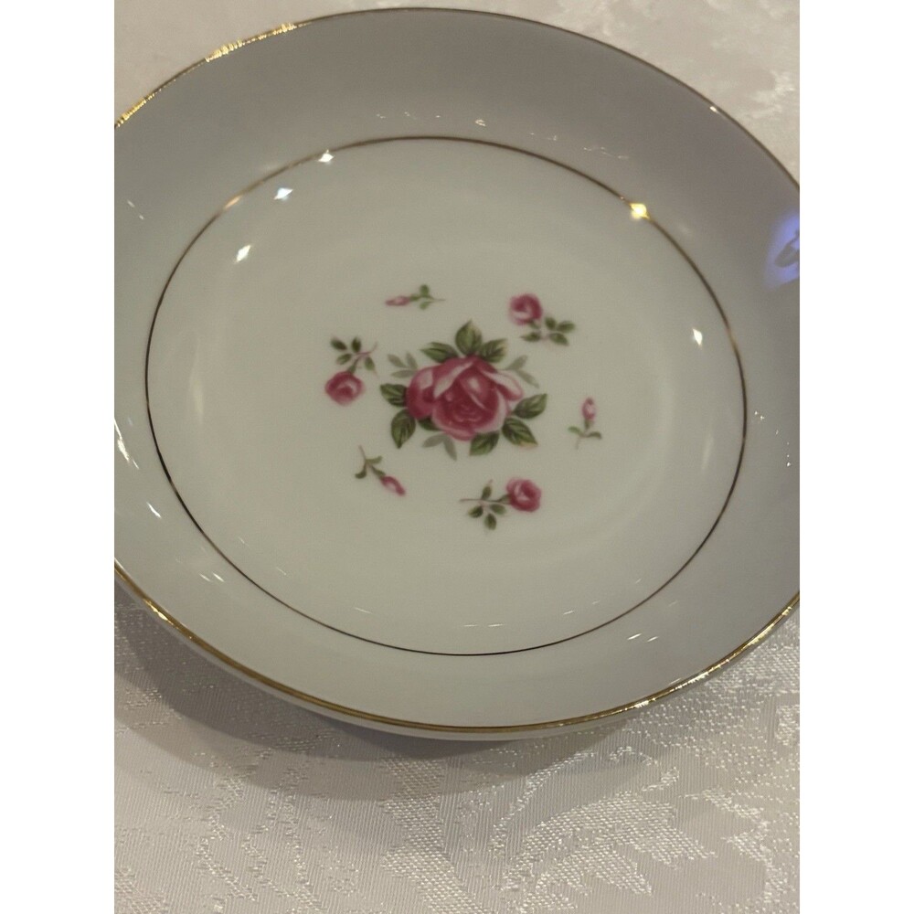 Fine China Gemini Rose FRUIT BERRY BOWL Gold Trimmed 5 5/8"x1 1/4" H
